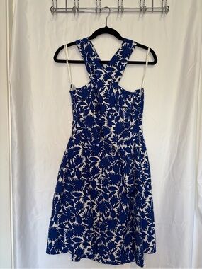 McGinn Blue and White One-Shoulder Floral Dress​